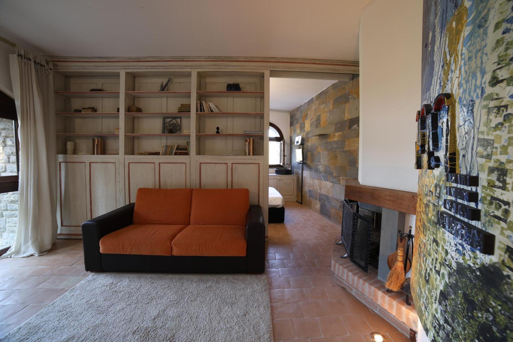 Aparthotel Ht Castello Di Campolongo Valfabbrica Exteriér fotografie