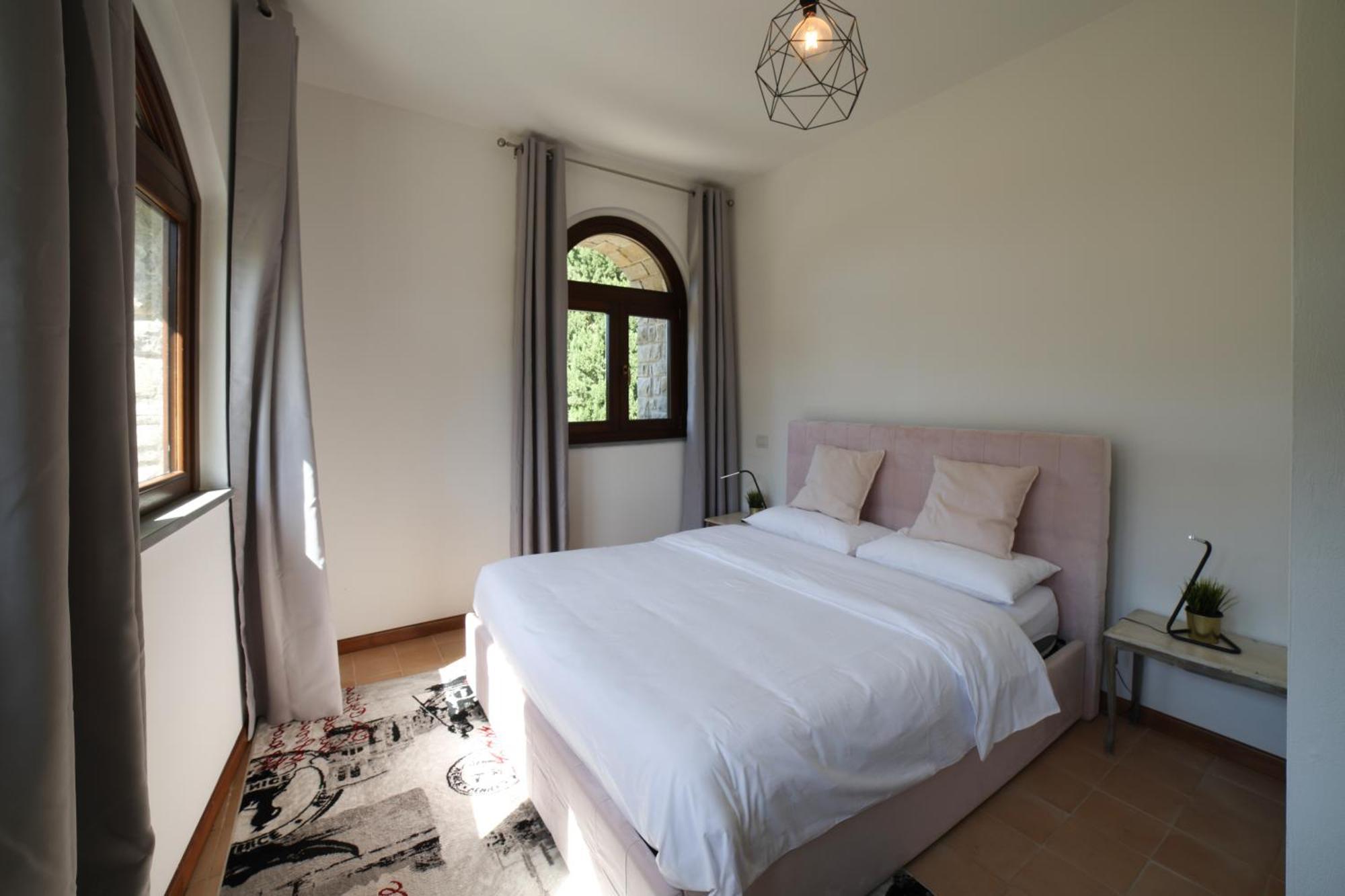 Aparthotel Ht Castello Di Campolongo Valfabbrica Exteriér fotografie